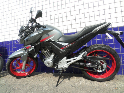 Imagem 3 de 7 de Honda Cb Twister 250
