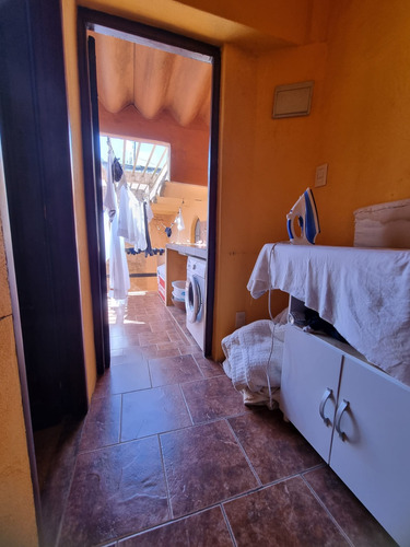 Importante Casa En Barrio Sur Palermo 3 Dormitorios Jacuzzi Estufa A Leña Garage Montevideo