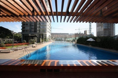 Imagen 1 de 19 de Departamento En Venta 3 Amb Con Cochera En Puerto Madero