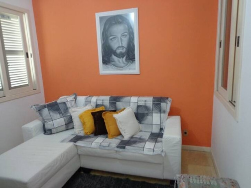 Imagem 5 de 15 de Ampla Casa 04 Dorm./01 Suíte (c/ Closet E Hidro) - Estreito - 1131