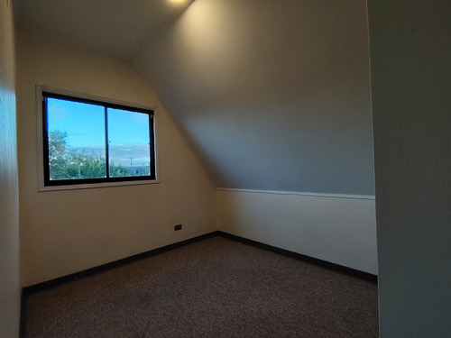Casa Remodelada 4 Dormitorios, Villa El Avellano