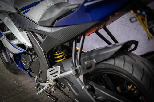Yamaha R15 150 2017