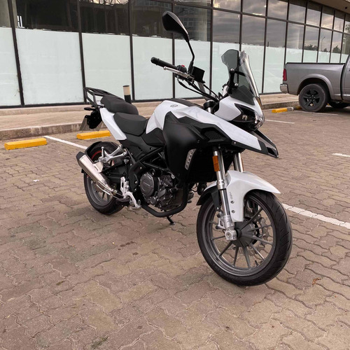 Benelli Trk 251
