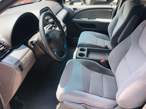 Honda Odyssey 3.5 Lx Minivan At