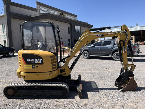 Miniexcavadora Cat