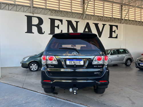 Toyota SW4 3.0 Srv 5l 4x4 Aut. 5p 171 hp