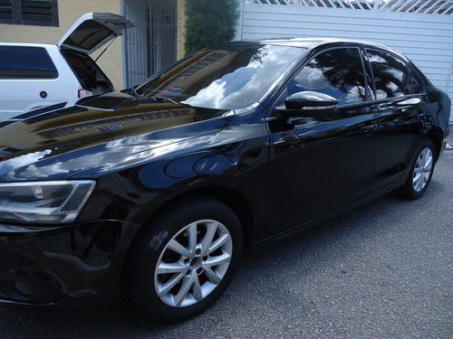 Volkswagen Jetta 2.0 Comfortline Flex 4p Automática