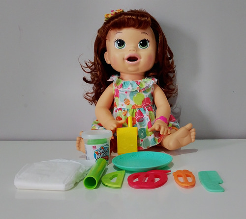 Baby Alive Sara Comilona Morena Em Português. (Usado)