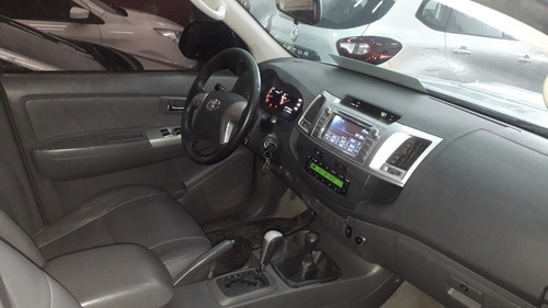 Toyota Hilux 3.0 Cd Srv Cuero I 171cv 4x4 5at 2012