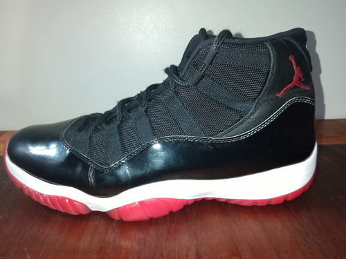 Zapatillas Jordan Retro 11 (Usado)