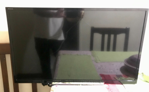 Imagen 2 de 5 de Tv Sony Led Mod. Kdl32r400a Pantalla Rota