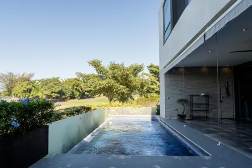 Casa En Venta En Colonia Altozano, Cuauhtémoc, Colima