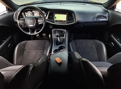 Dodge Challenger 6.2 Srt Hellc At