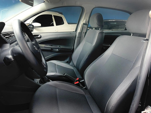 Volkswagen Voyage 1.6 MSI TOTALFLEX 4P MANUAL