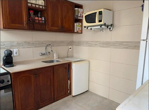 Venta De Apartamento 4 Dormitorios Y 2 Baños Con Cochera En Carrasco