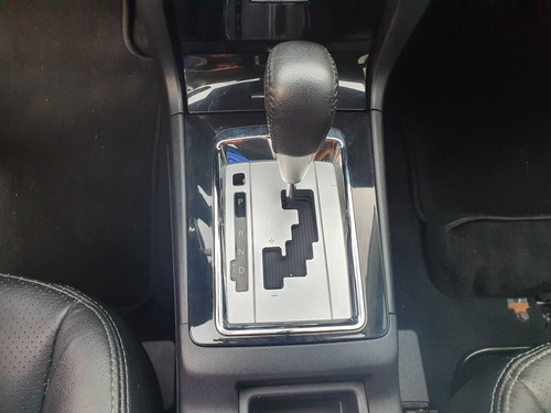 Imagem 15 de 15 de Mitsubishi Lancer 2.0 Hle 16v Gasolina 4p Automático