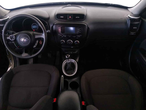 Imagen 12 de 14 de Kia Soul 2016 5p Lx, 16l 120 Hp, Tm6, Ra-16