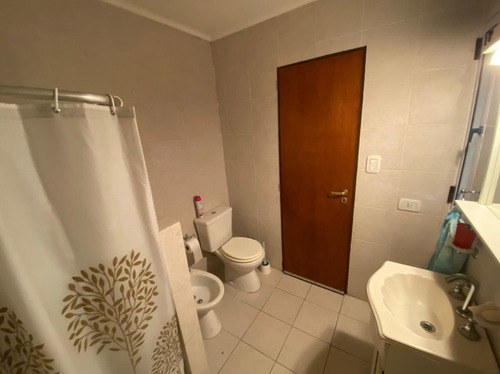 Casa En Venta 2 Dormitorios Y Parque. La Plata
