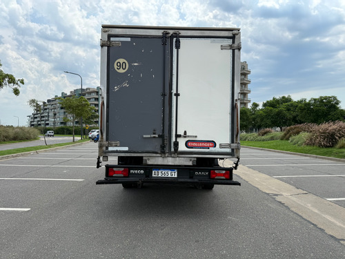 Iveco Daily 70/17 Doble Cabina