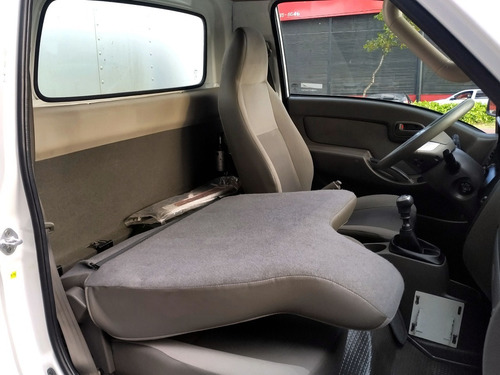 Hyundai Hr - 2017 2.5 Longo Sem Caçamba 4x2 16v 130cv
