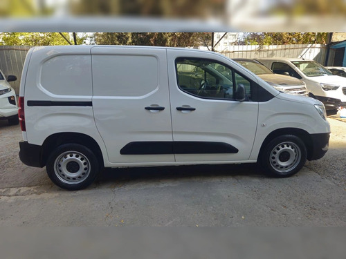 Opel Combo L1