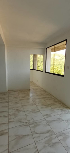 Imagen 4 de 14 de Apartamento Junquito 2 Habitaciones 1 Baño A Estrenar