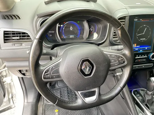 Renault Koleos 2.5 INTENS 4X4 AT