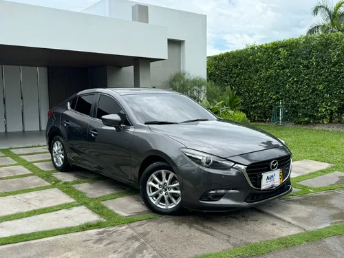 Mazda 3 2.0 Touring At
