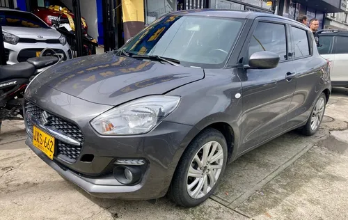 Suzuki Swif Hibrido 1.2 Cc Mecanico Modelo 2022 / 53220 Kms