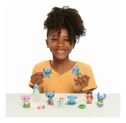 Stitch Deluxe Figure Set