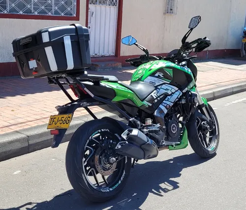 Bajaj Dominar D 400