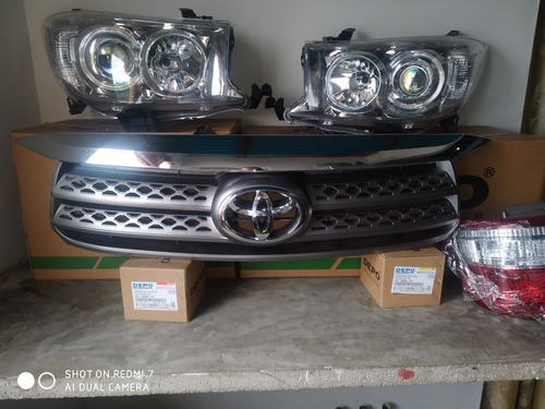 Faros Toyota Fortuner 2009-2010-2011 Depo Original