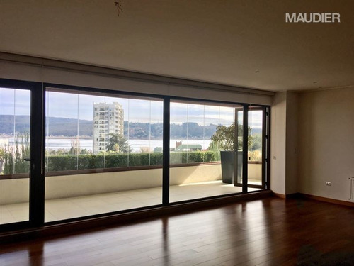Departamento En Venta De 4 Dormitorios En Concepción