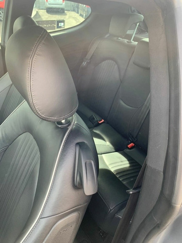 Imagen 11 de 15 de Alfa Romeo Mito 2018 1.4 Veloce Mt