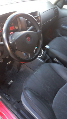 Imagen 10 de 13 de Fiat Palio Weekend Treking 1.4