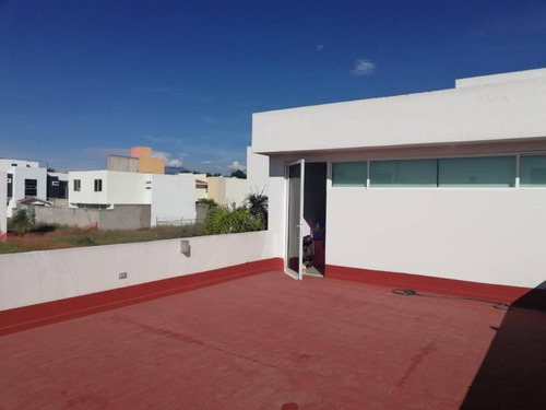 Imagen 20 de 24 de Casa En Venta En Juan C Bonilla Sobre Bulevard A Huejotzingo. Frac.el Capulin