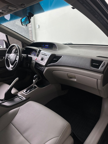 Honda Civic Sedan LXR 2.0 Flexone 16V Aut. 4p