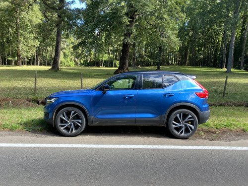 Volvo XC40 T5 R-design Plus