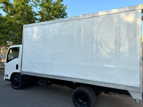 Camión Isuzu Elf-300, Caja Refrigerada Sin Termo.