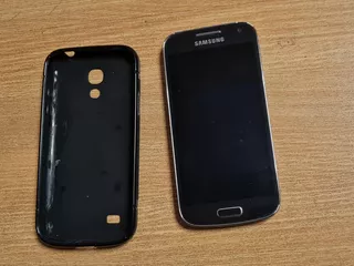 Samsung Galaxy S4 Con Cargador