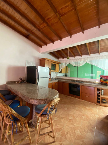 Casa En Conj Res. Laguna 2, San Antonio Sur
