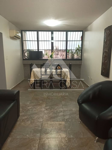 Vera Casa Inmobiliaria Vende Apartamento En El Conj Resd Los 300 Ngar-2