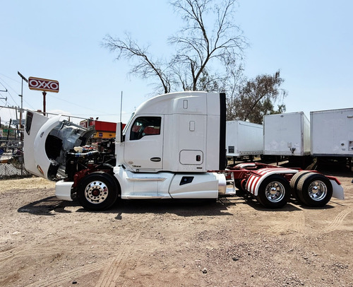 Camion Marca Kenworth Modelo T680 Año 2016