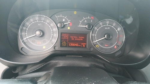 Fiat Linea 2010 1.9 16v Absolute Flex Dualogic 4p