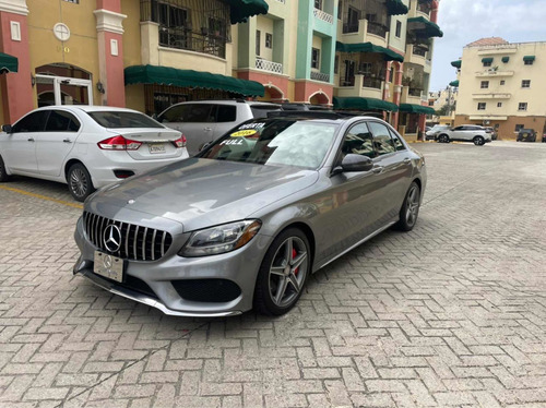 Imagen 2 de 15 de Mercedes Benz Clase C 300 Americano
