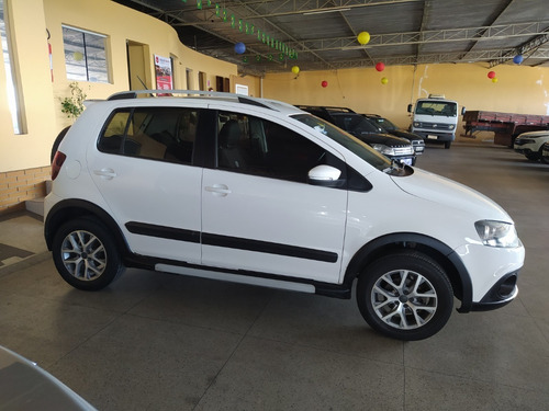 Imagem 4 de 8 de Volkswagen - Crossfox Vht 1.6