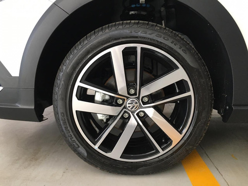 Imagem 3 de 11 de Volkswagen Fox 1.6 Msi Xtreme (flex)