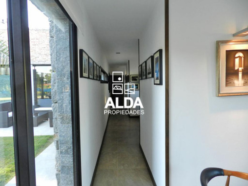 Casa Proa Al Mar Piriápolis 3 Dorms Venta Ca101357