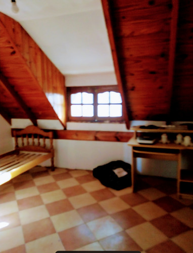 Triplex De 4 Ambientes 210m2 Ramos Mejia