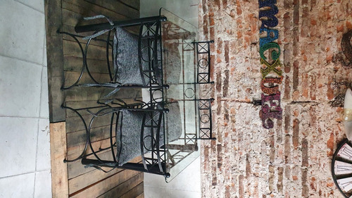 Imagen 2 de 4 de Mesa Cocina 120x80 + 4 Sillas Hierro Cristal 10mm Almohadon